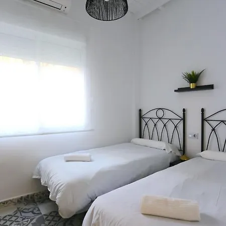Apartment Reding & *